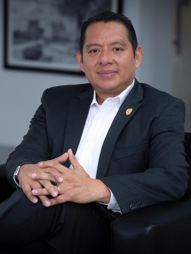 Edward Cerón